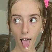 Aaliyah Milan Meztelen