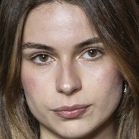 Adele Castillon Meztelen
