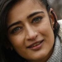 Akshara Haasan Meztelen