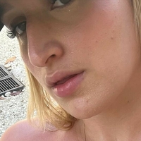Ale Rios Meztelen