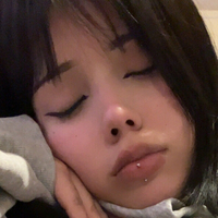 aleahrx.x Meztelen