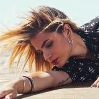 Alejandra Barbie. Meztelen