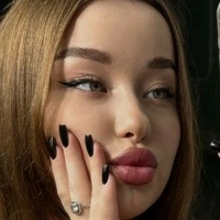 aleksandriey Meztelen