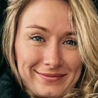 Alice Call Meztelen