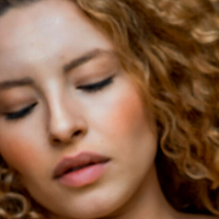 Alice Sant Meztelen