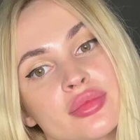 allielynn Meztelen
