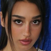 ambergianna Meztelen