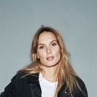 Ana Girardot Meztelen