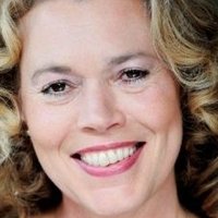 Andrea Heuer Meztelen