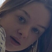 Angela Joy McKenna Meztelen