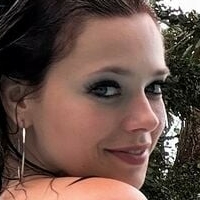 Anne Wüns He Meztelen