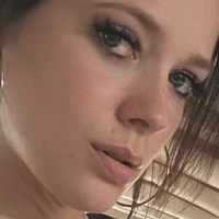 annewuensche Meztelen