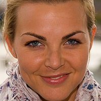 Annika Kipp Meztelen