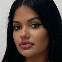 Ari Kumar Meztelen
