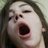 Astrid Tomescu Meztelen