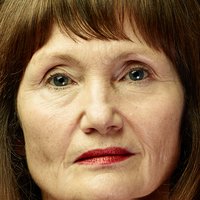 Barbara Schnitzler Meztelen