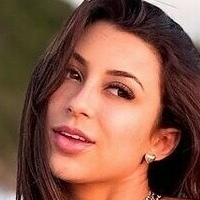 Beatriz Raposo Meztelen