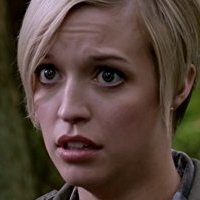 Brit Sheridan Meztelen