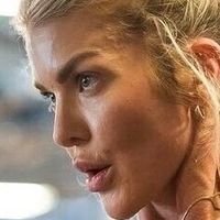 Brooke Ence Meztelen