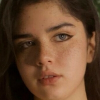 Bustani Sara Meztelen