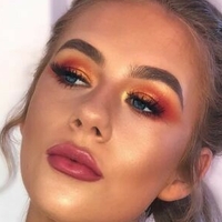 Caitlin Dixon Meztelen