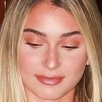 Camaryn Swanson Meztelen