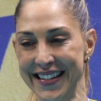 Caroline Gattaz Meztelen