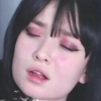 Caroline_James Meztelen