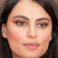 Catrinel Menghia Meztelen