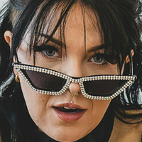 charlievans Meztelen