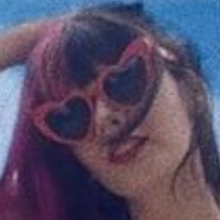 Cherry Bella Meztelen