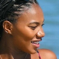 Chyna Mills Meztelen