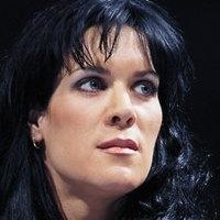 Chyna Meztelen