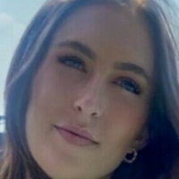 Claire Lavey Meztelen