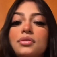 Clara Jenyfer Meztelen