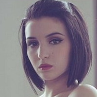 Clea De Velours Meztelen