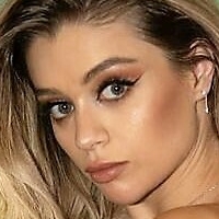 Coral Gonzalez Meztelen