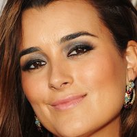 Cote de Pablo Meztelen