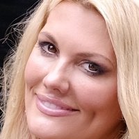 Courtney Hansen Meztelen
