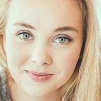 Dagny Backer Johnsen Meztelen