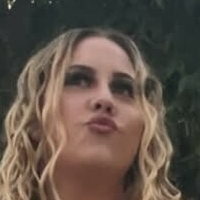 Daniellee760 Meztelen