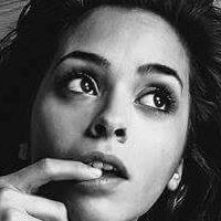 David E. Martindale Meztelen