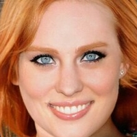 Deborah Woll Meztelen
