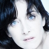 Delphine Serina Meztelen