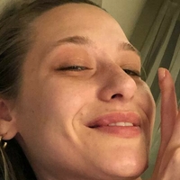Dina Lewd Meztelen