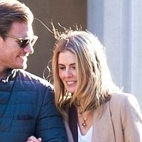 Donna Air Meztelen