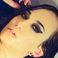 drexana Meztelen