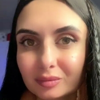 …drozh… Meztelen