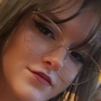 Eden Meztelen