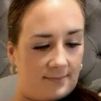 Ella Mae Meztelen